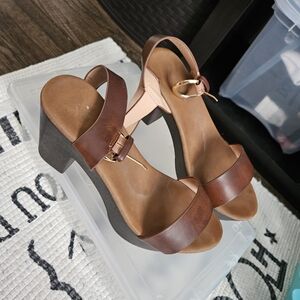 Elegant Brown Women's Sandals